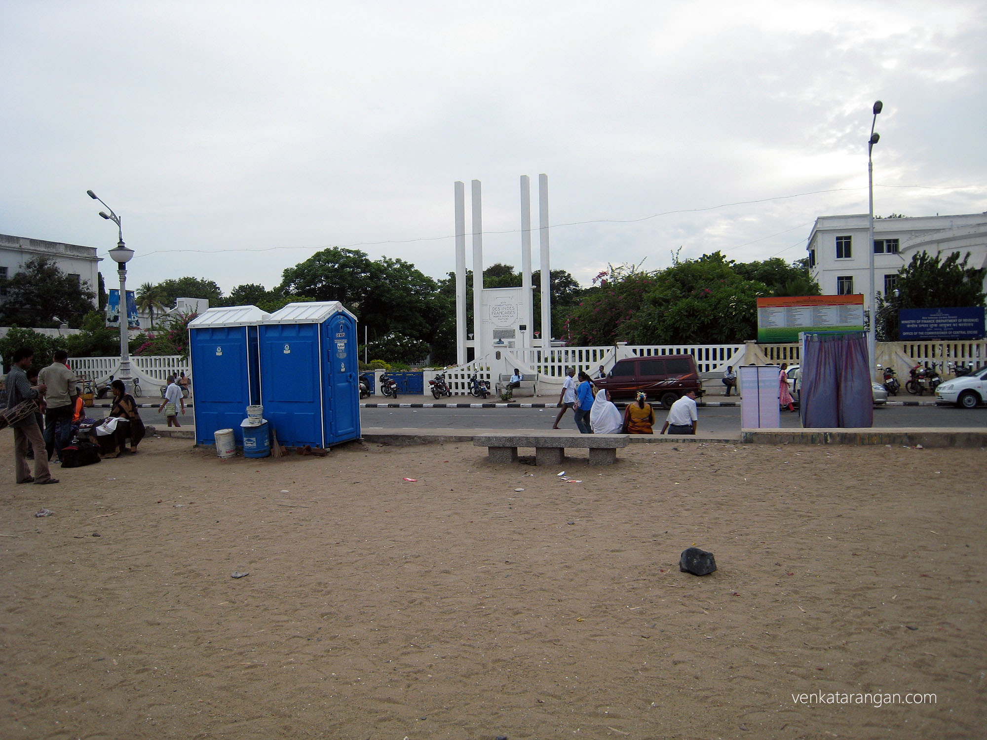 The first time I have seen a portable toilet (the blue boxes) for public convenience in an Indian city. Kudos to Pondy govt.