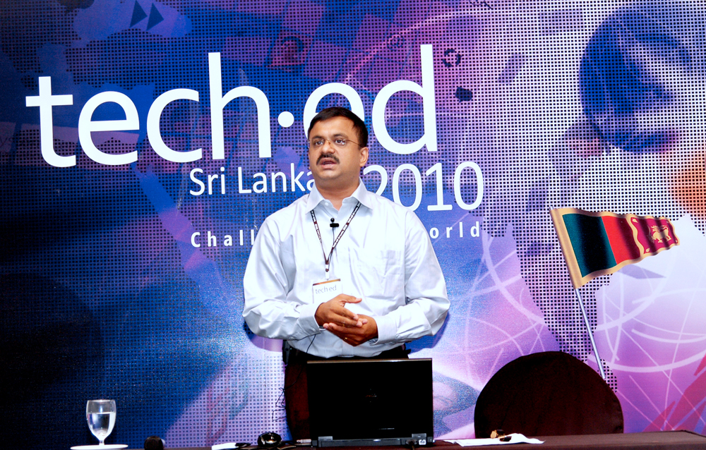 Venkatarangan presenting in Tech Ed 2010 Sri Lanka