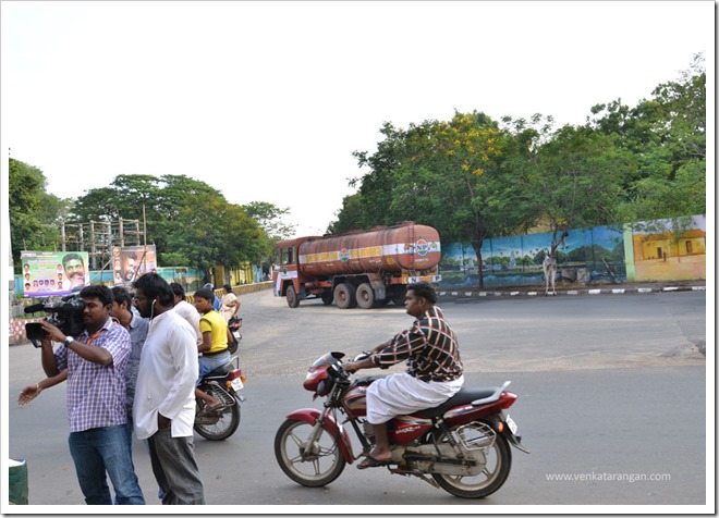 Thambu Chetty Street near the Royapuram Flyover