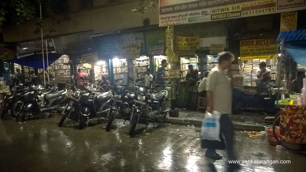 Book shops near College Street, Kolkata