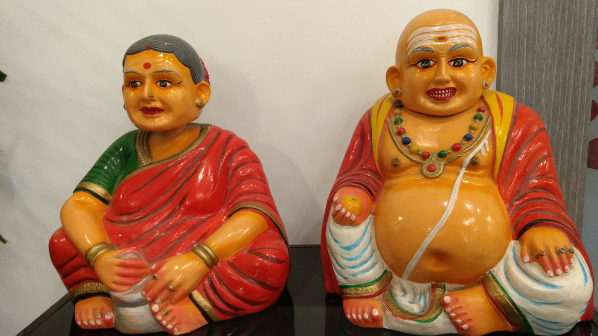 Thanjavur doll is a type of traditional Indian bobblehead
