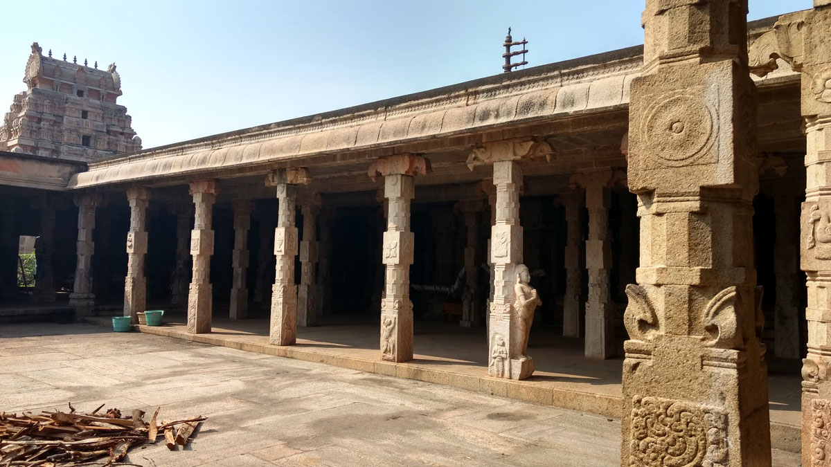 Inside of the Sri Satyamoorthi Perumal Temple, Thirumayam Gopuram