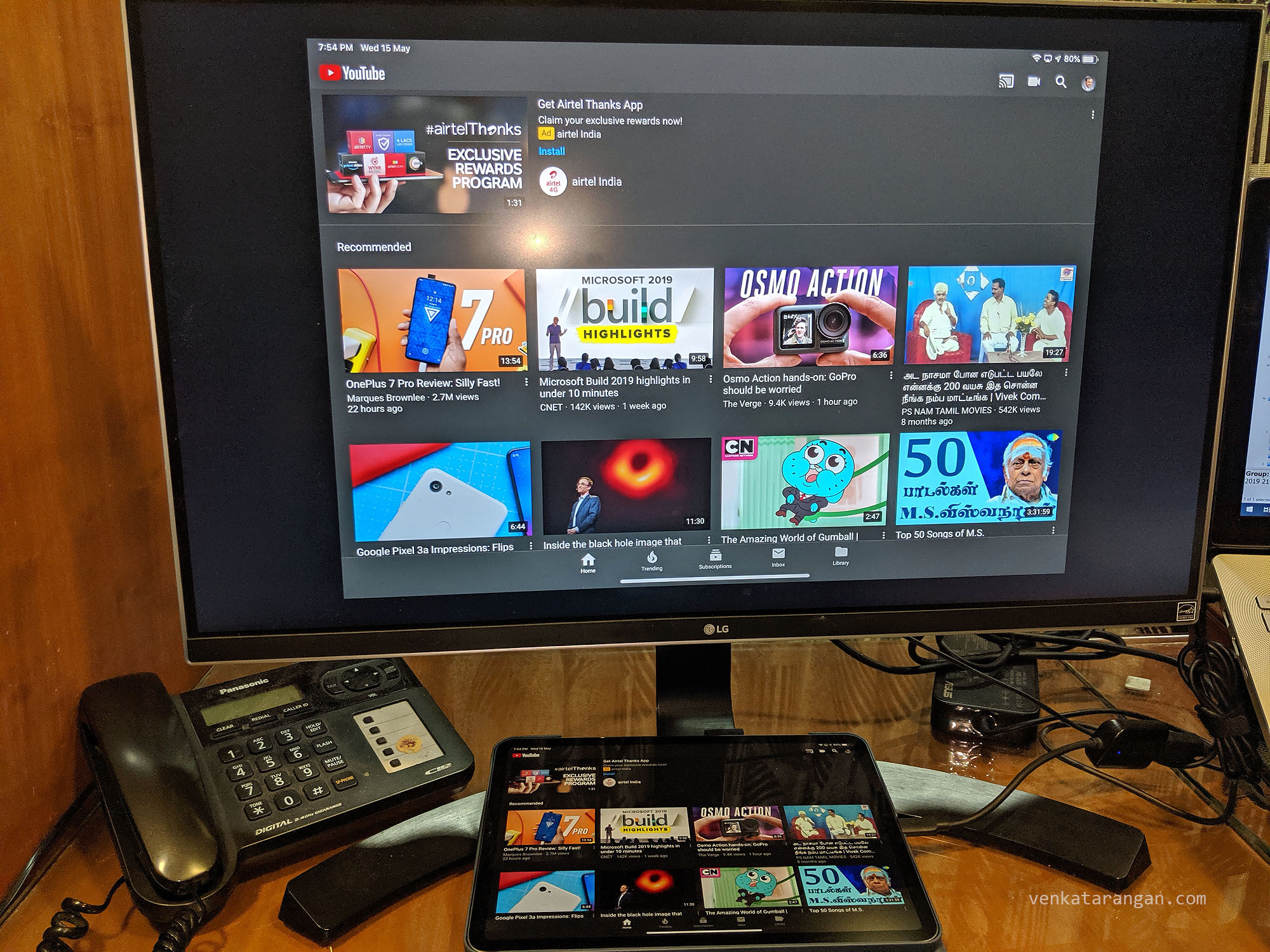 iPad Pro (2018) 11 inch connected to an external monitor (27 inch) using USB-C