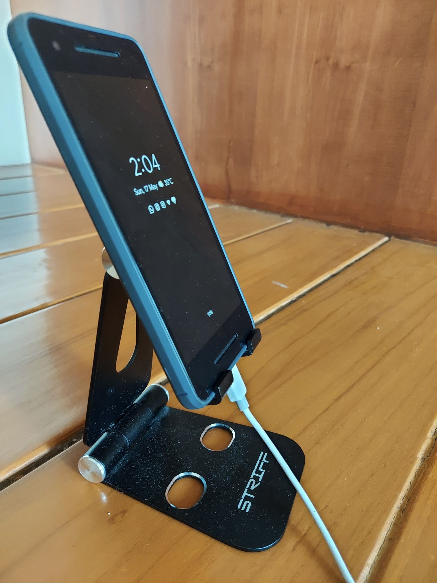 Aluminum Mobile Phone Adjustable Foldable Holder Stand for All Tablet and Smartphones 