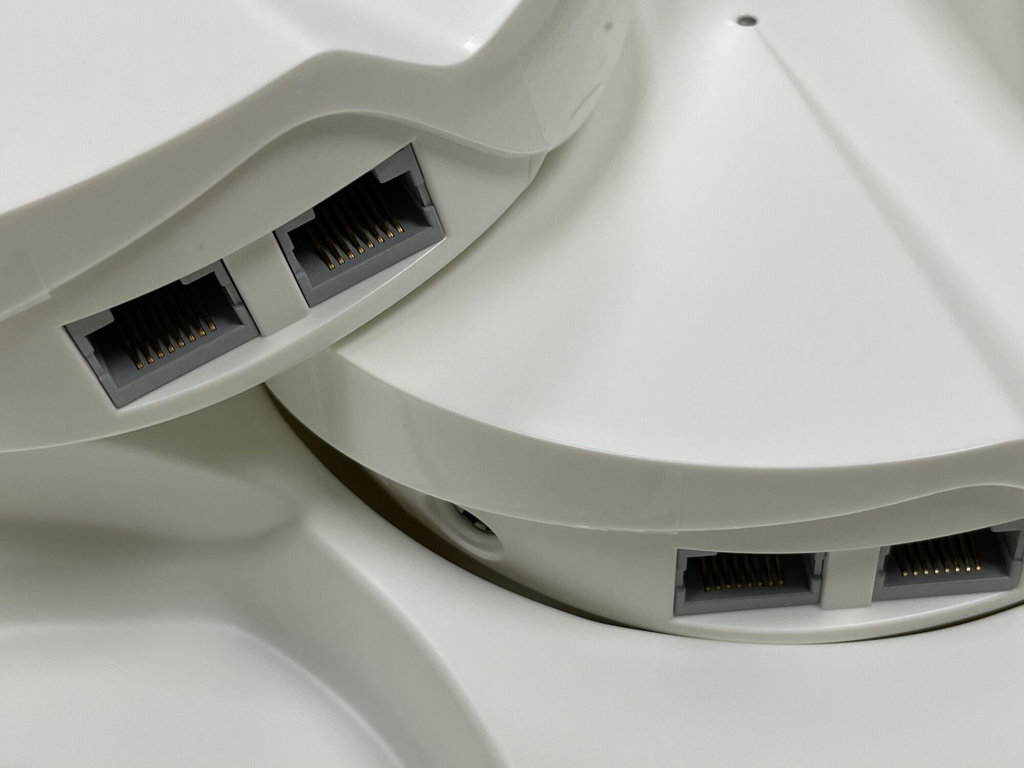 Each TP-Link Deco M5 has two Gigabit ports that can be either WAN or LAN