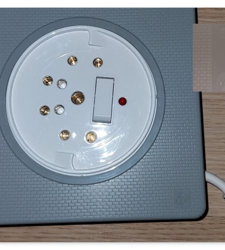 Round power strip for India