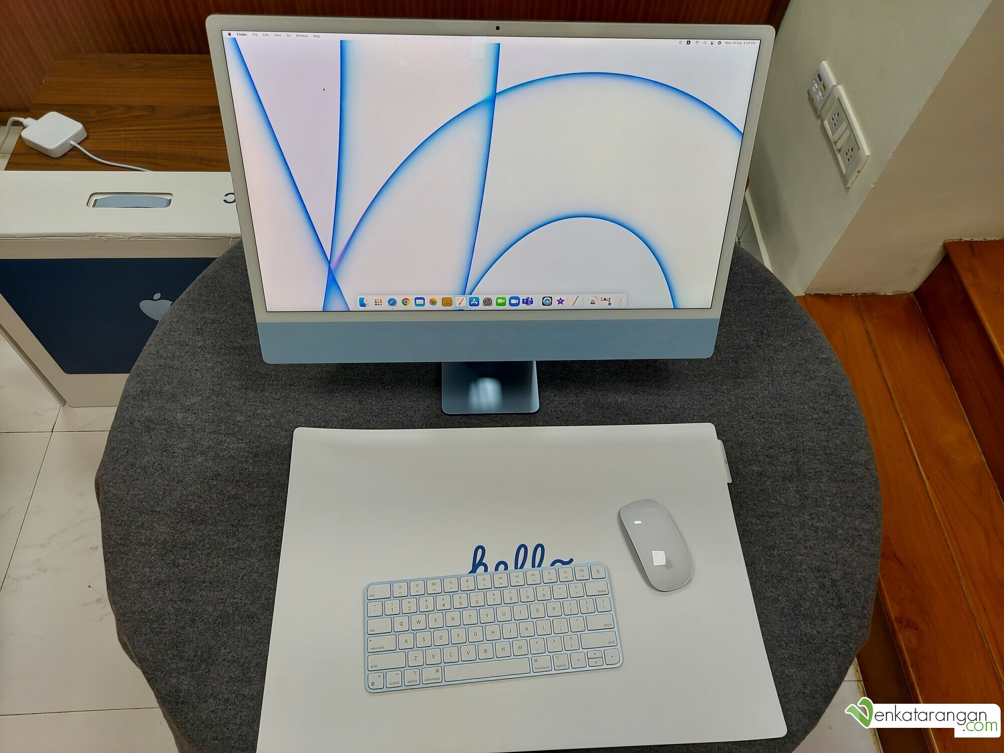24-inch blue iMac with 4.5K Retina display