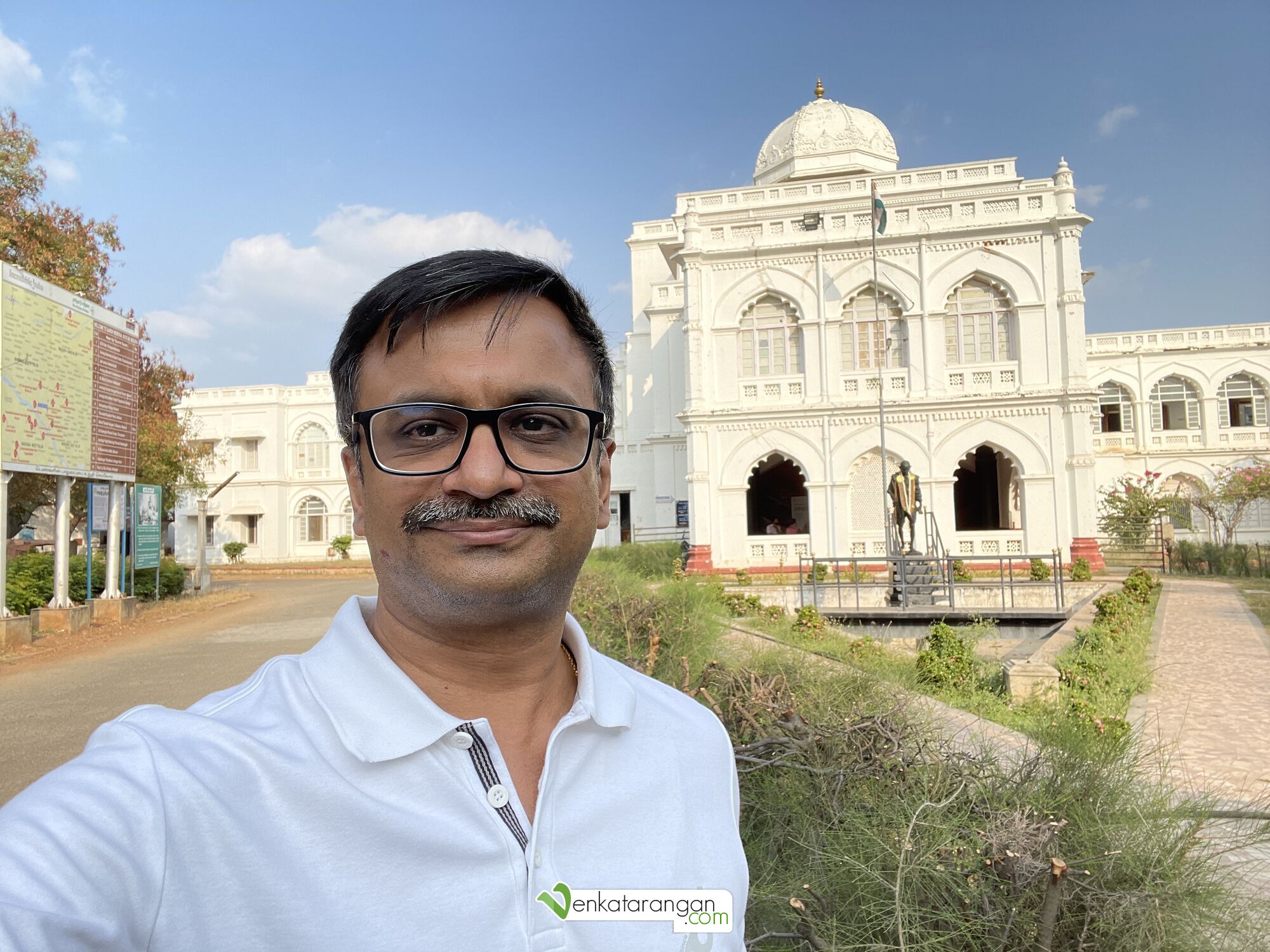 Venkatarangan in front of the Gandhi Memorial Museum, Madurai