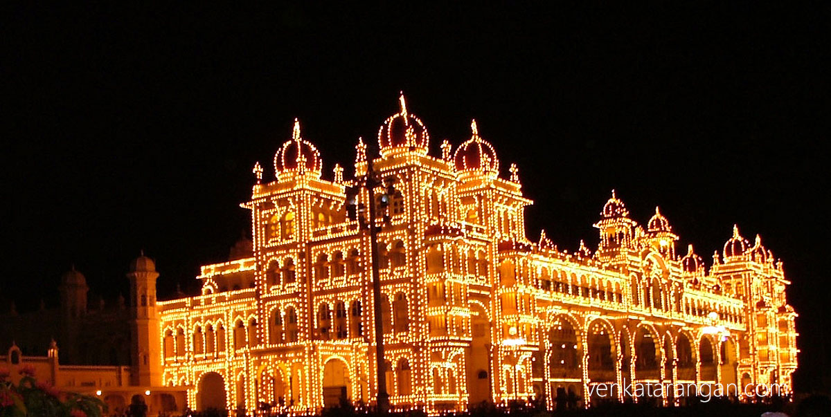 Main Palace glowing with Lights
