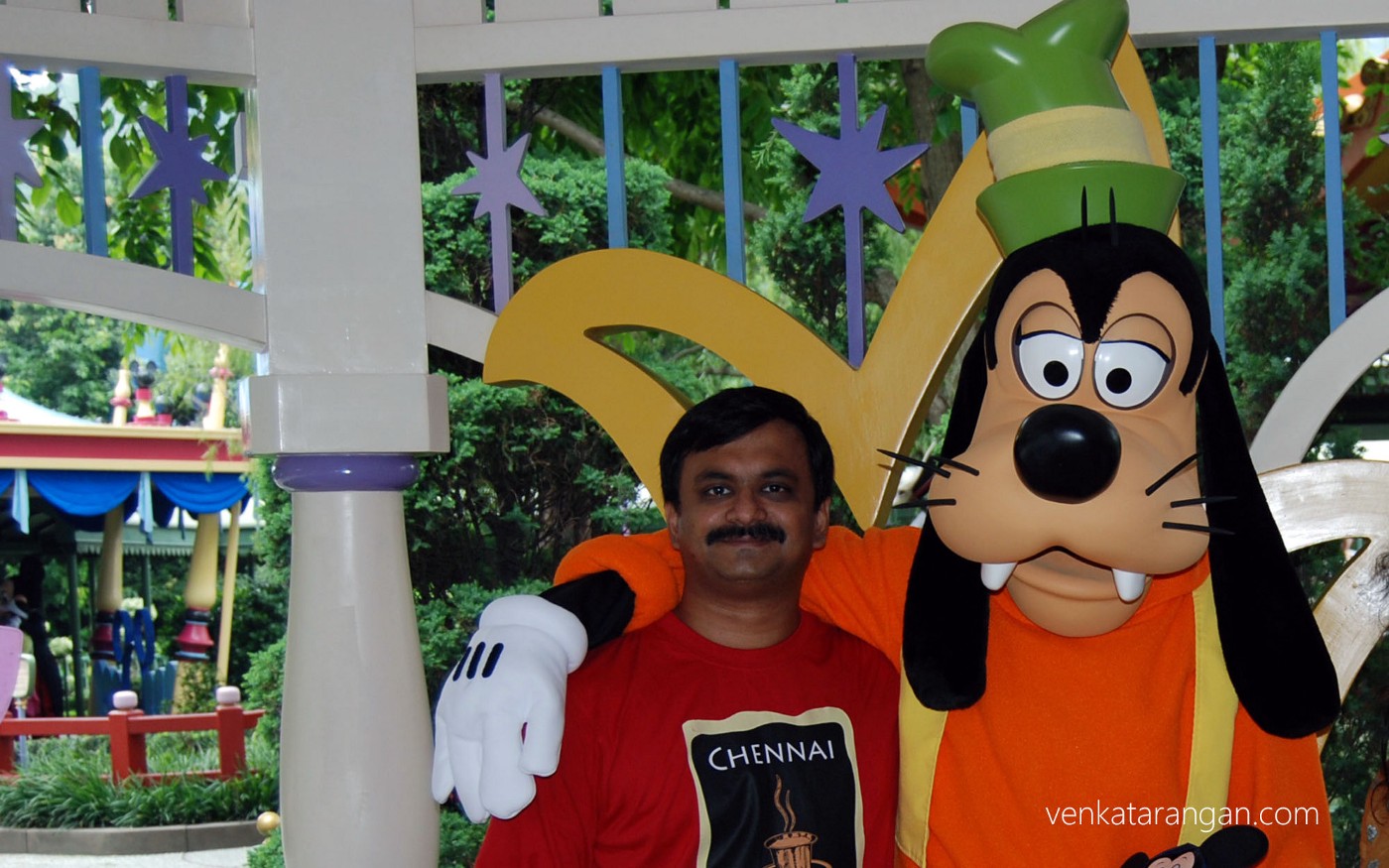 With my Childhood favourite Disney character - Goofy