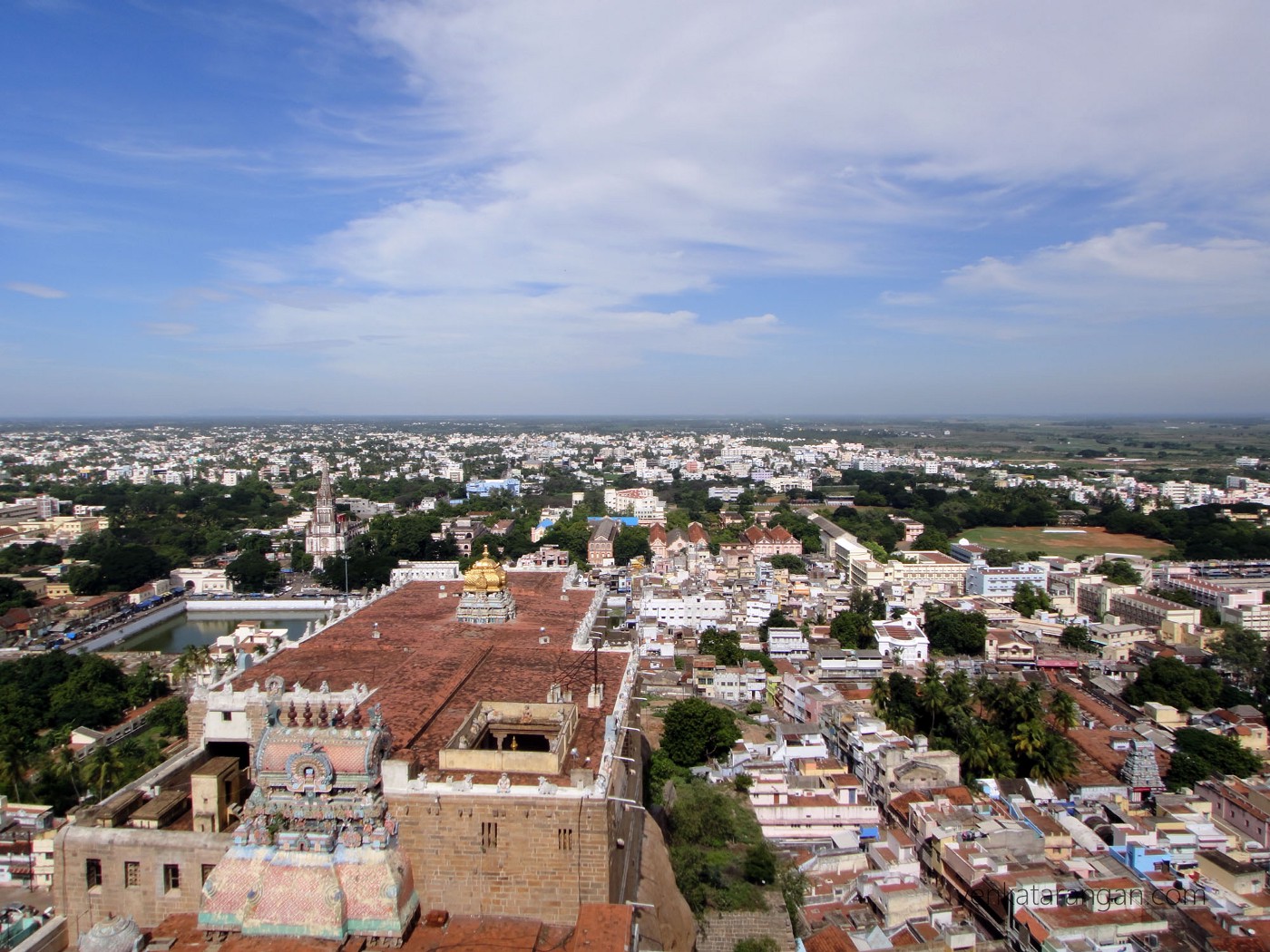 View of Trichy Rockfort temple (திருச்சி உச்சிப்பிள்ளையார் கோயில்) from the top