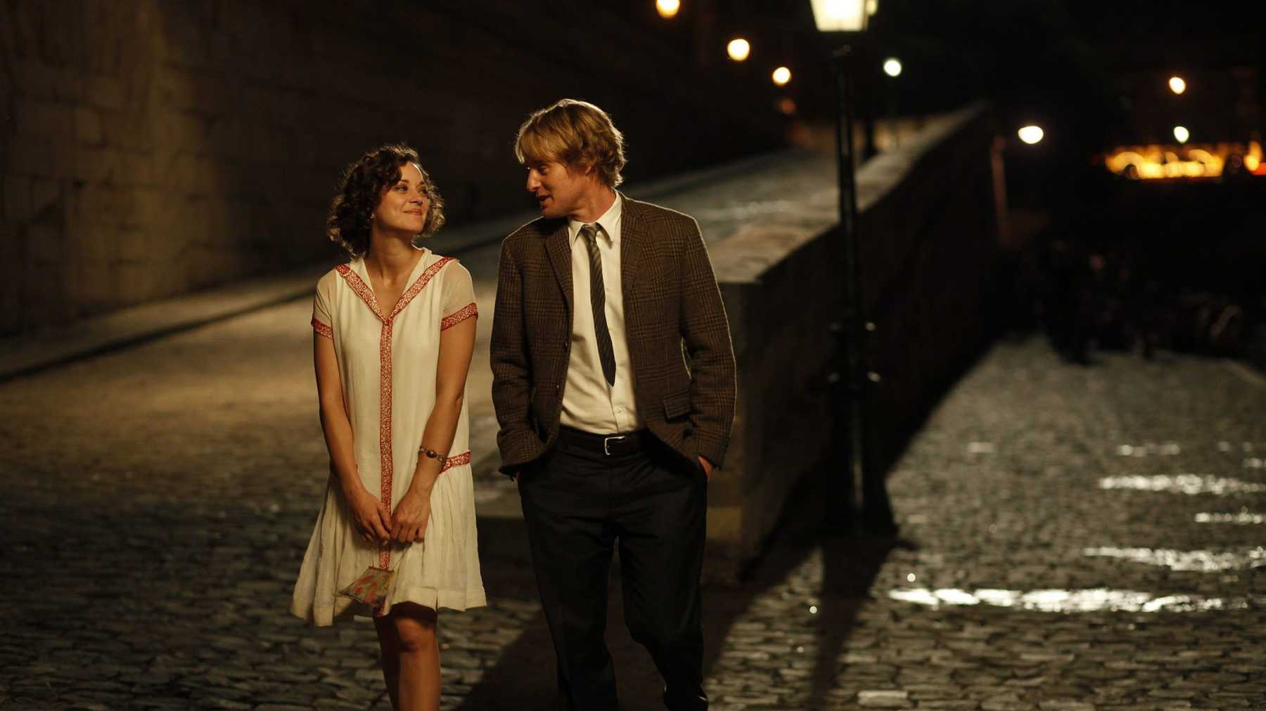 Midnight in Paris (2011) - Rachel McAdams & Owen Wilson