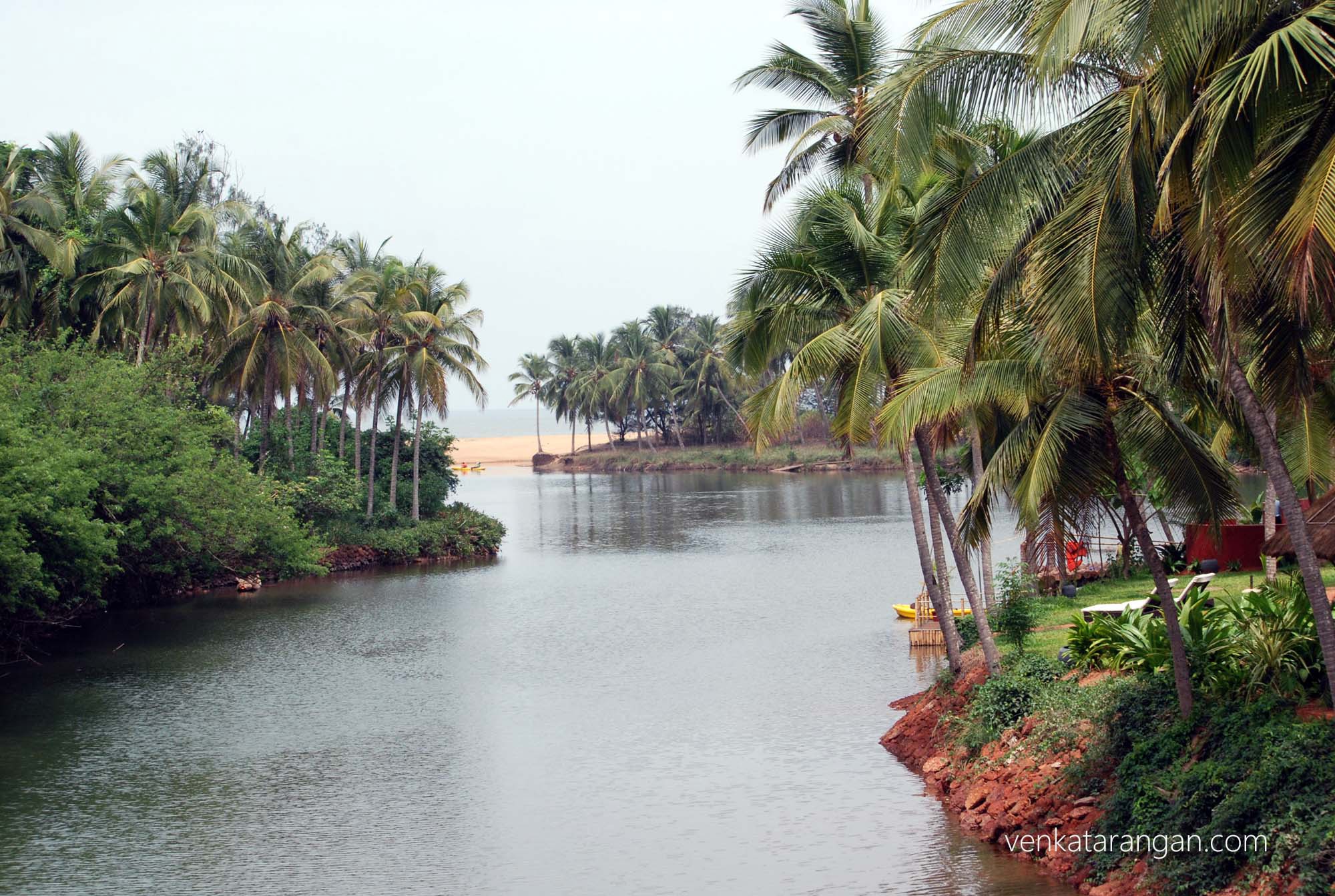 Backwater canal