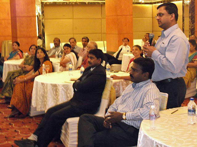 IACC-April-2014-Venkatarangan-asking-question