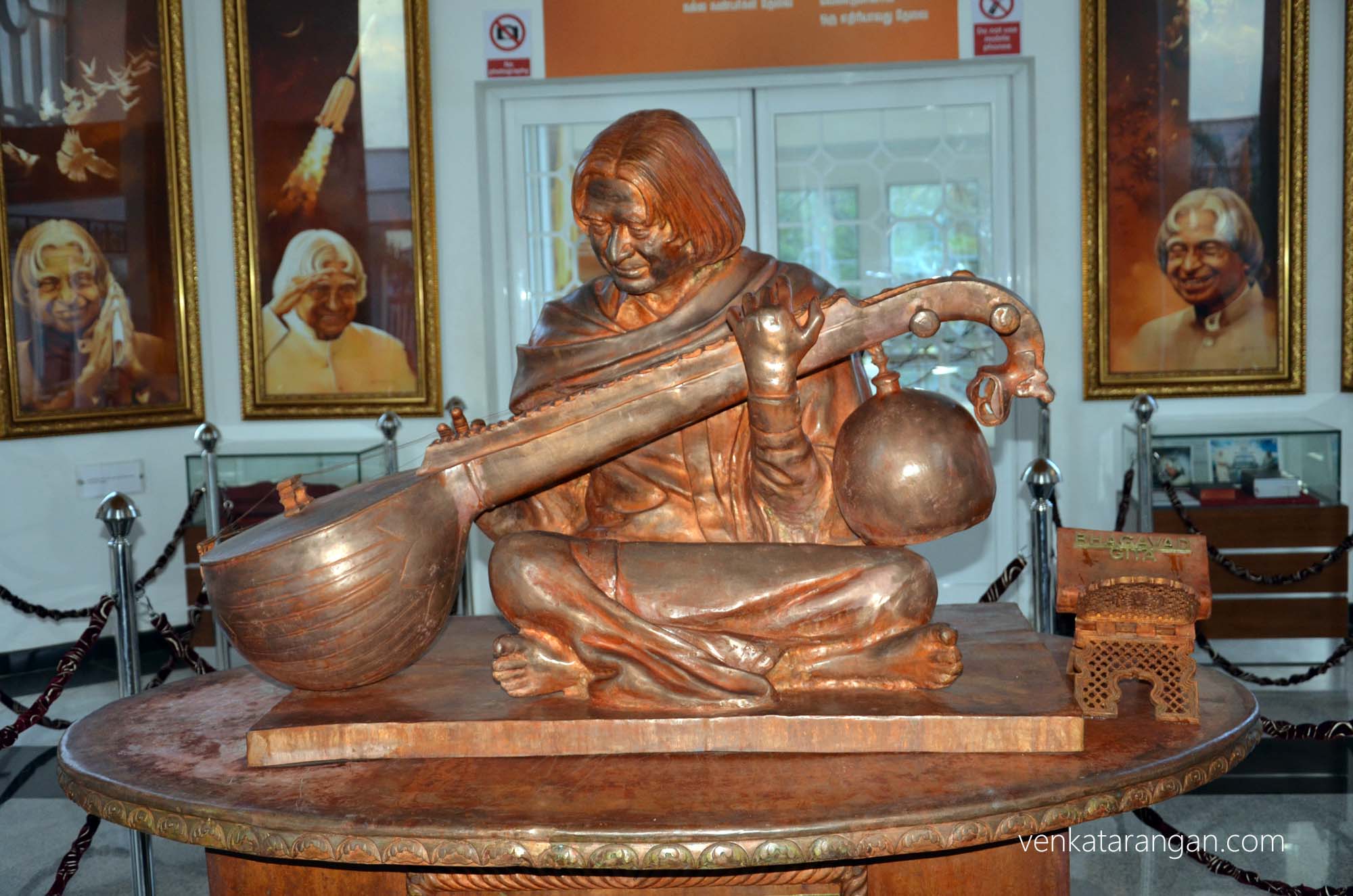Dr Kalam loved to play the Veena, a classical string instrument