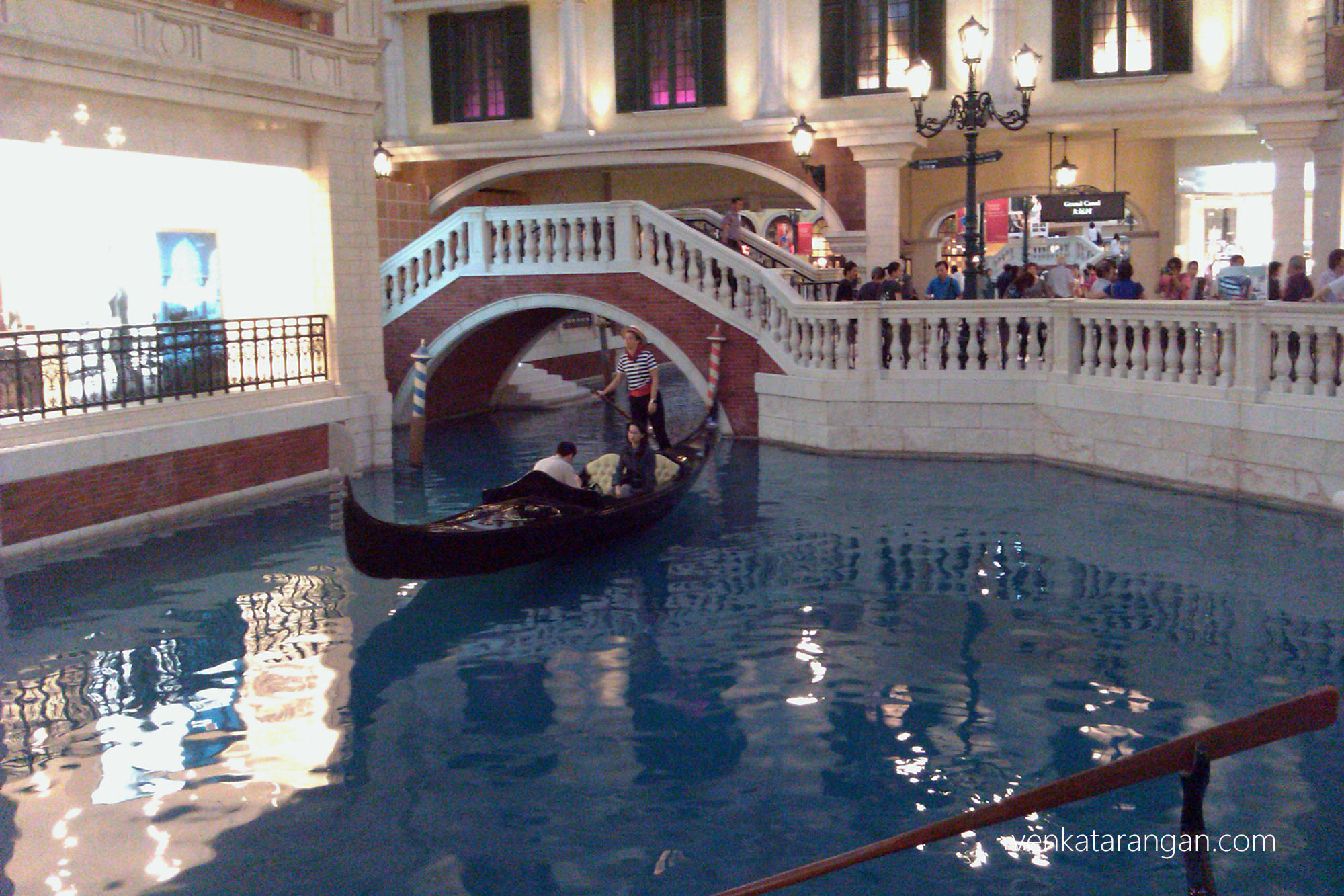 Gondola service in The Venetian, Macau