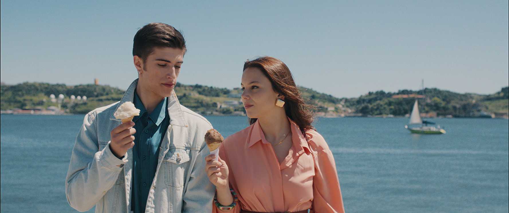 João Maria Maneira & Filipa Areosa - Mother Knows Best (2016)