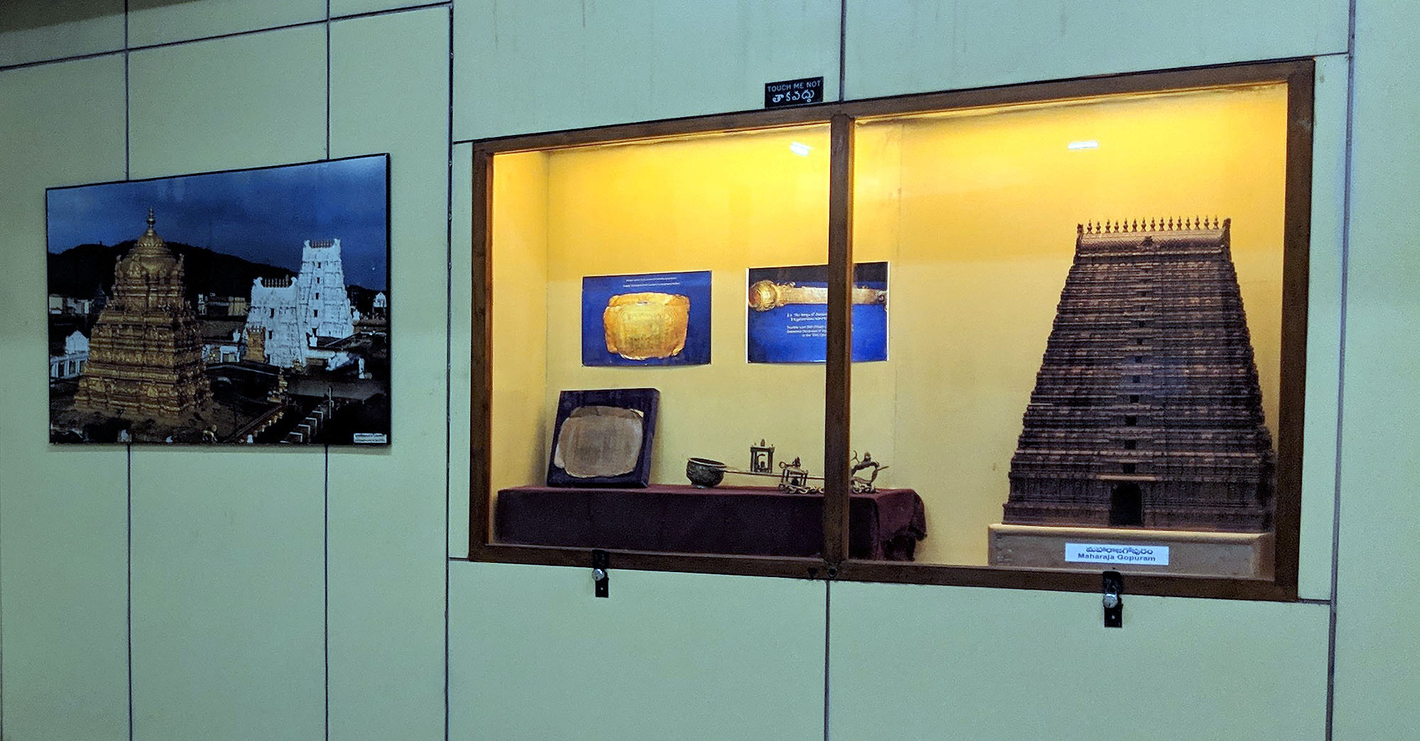 Temple model replica