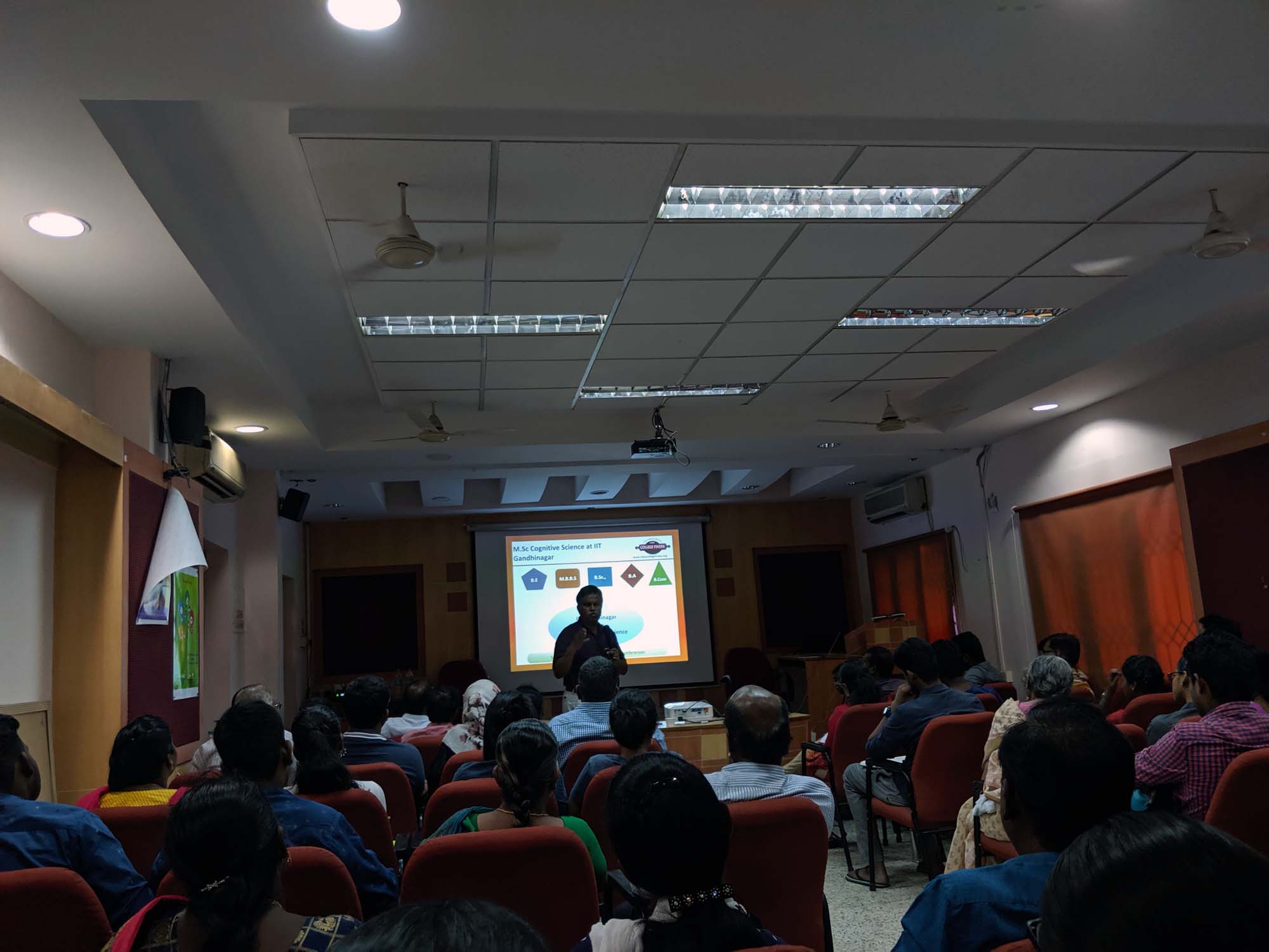 Mr Nedunchezhian Dhamotharan, CEO of India College Finder doing Career Guidance Programme for 9-12th standard students and parents