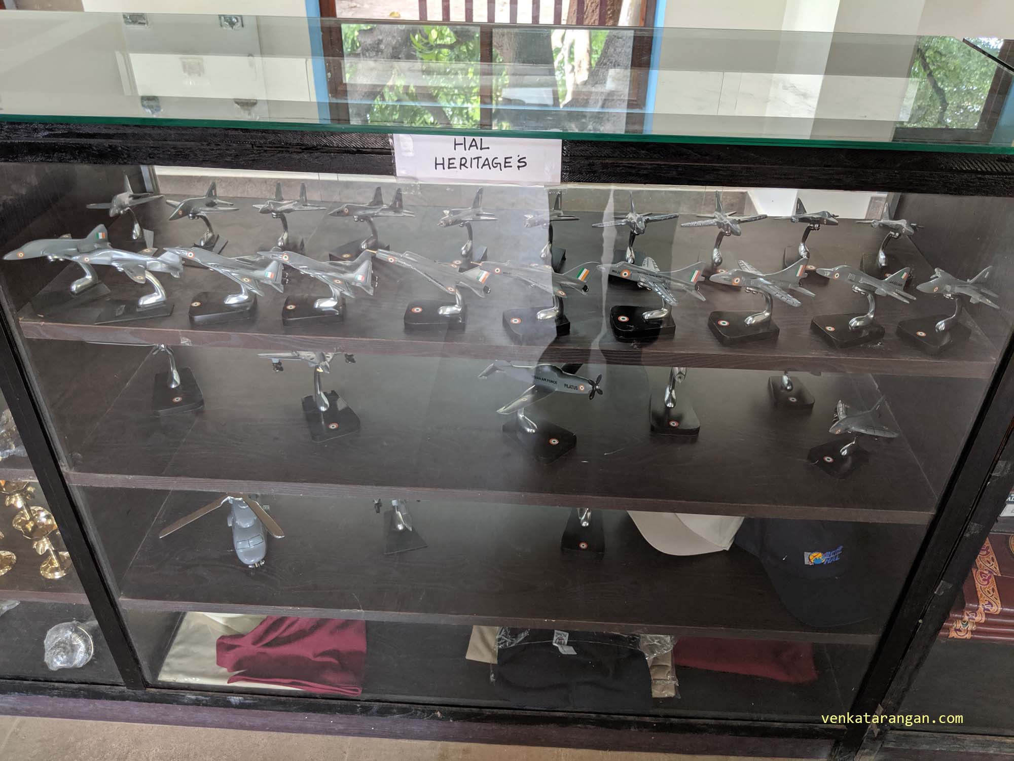 Like every other museum, there was a souvenir shop with models of HAL aircrafts - I bought a MIG-23 model for Rs.480