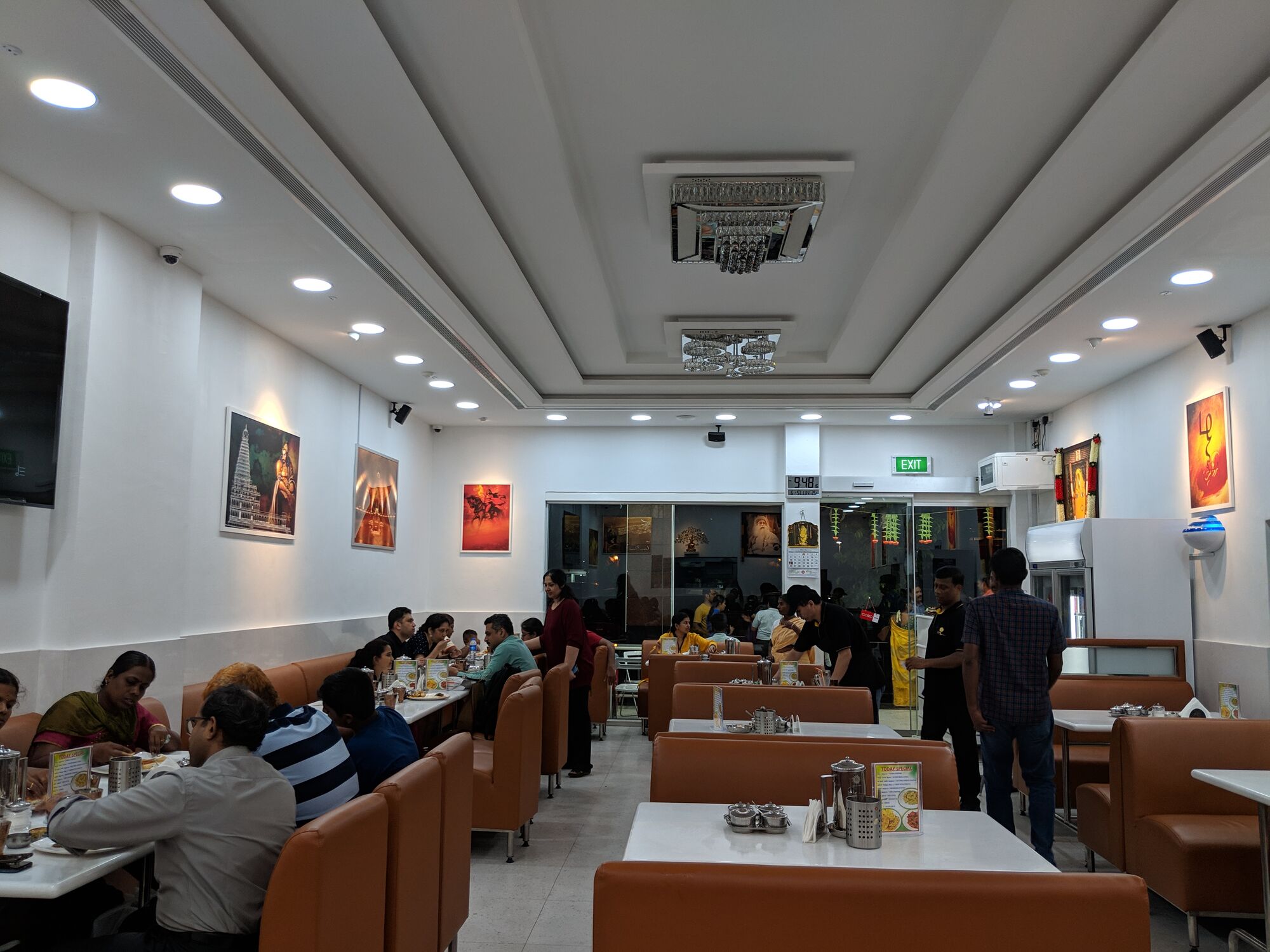 Nagercoil Arya Bhavan Vegetarian - Good food, but a bit pricey