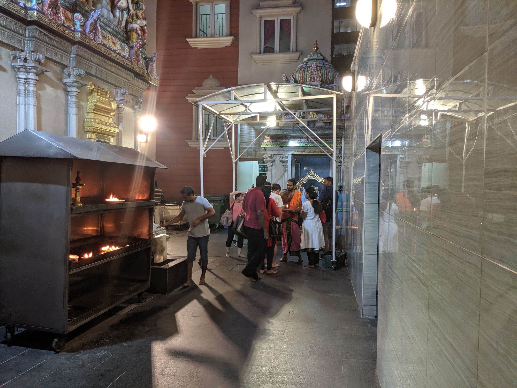 மற்ற சந்நதிகள் - ஸ்ரீ லெக்ஷ்மணர், ஸ்ரீ ராமர், ஸ்ரீ சீதா தேவி