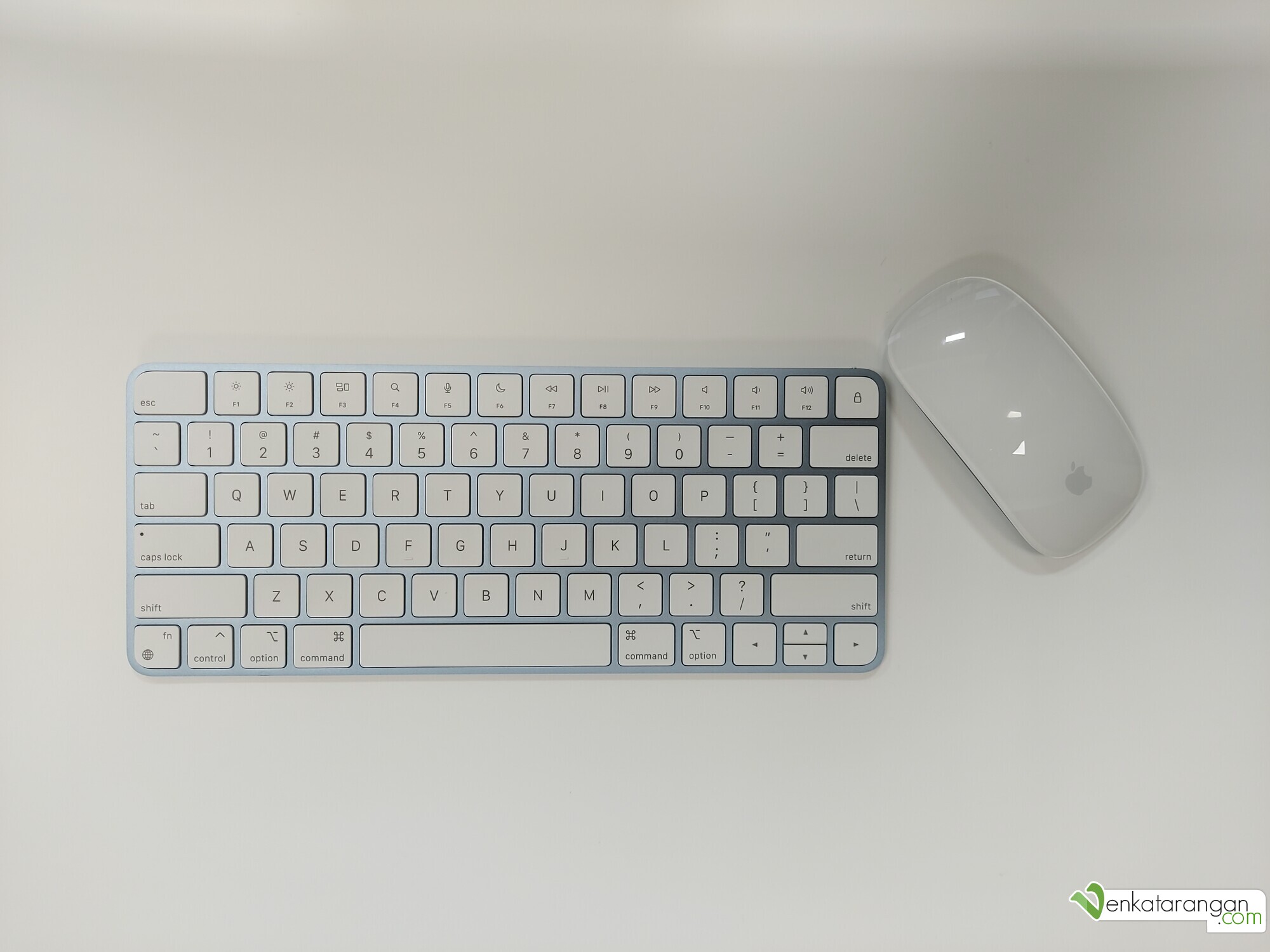 Magic Keyboard - US English and Magic Mouse