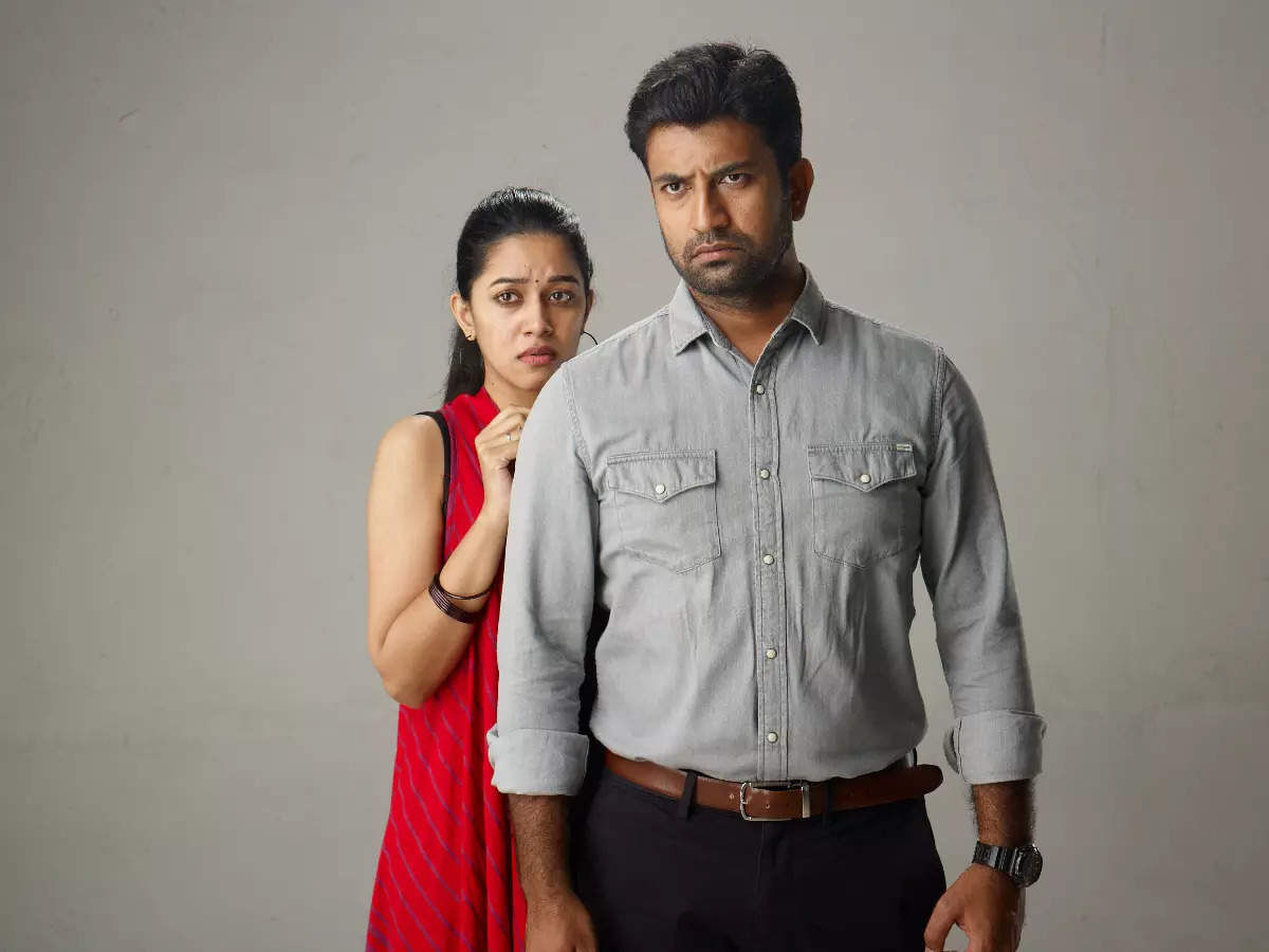 ஜாங்கோ (2021) - Mirnalini Ravi and Satheesh Kumar 