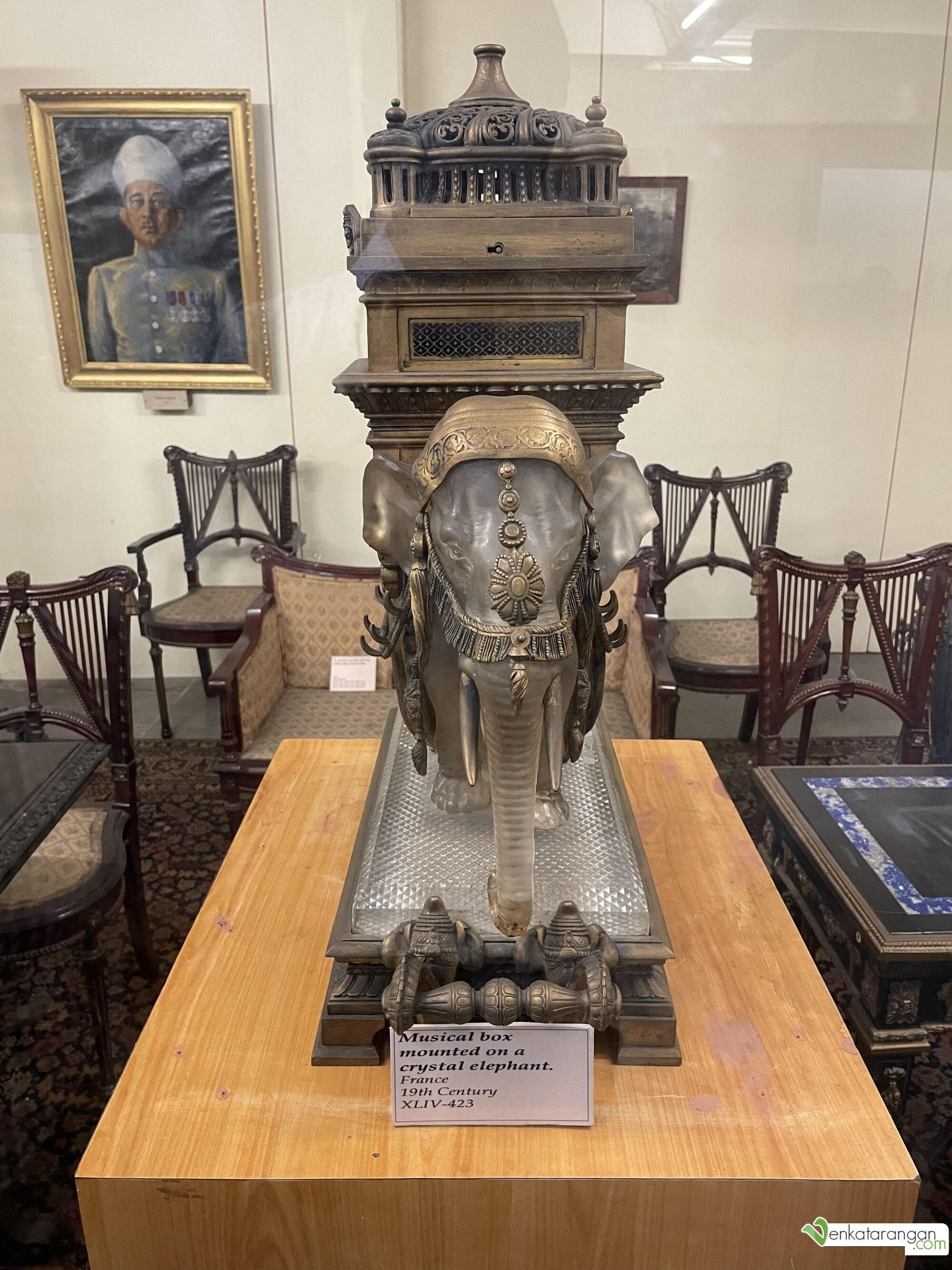 Musical box mounted on a crystal elephant, France, 19th Century