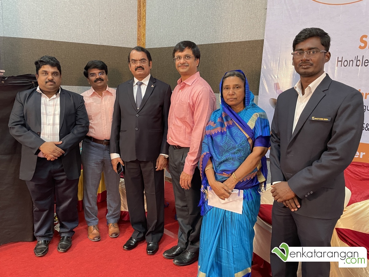 With Dr Mylswamy Annadurai and Dr APJM Nazeema Maraikayar