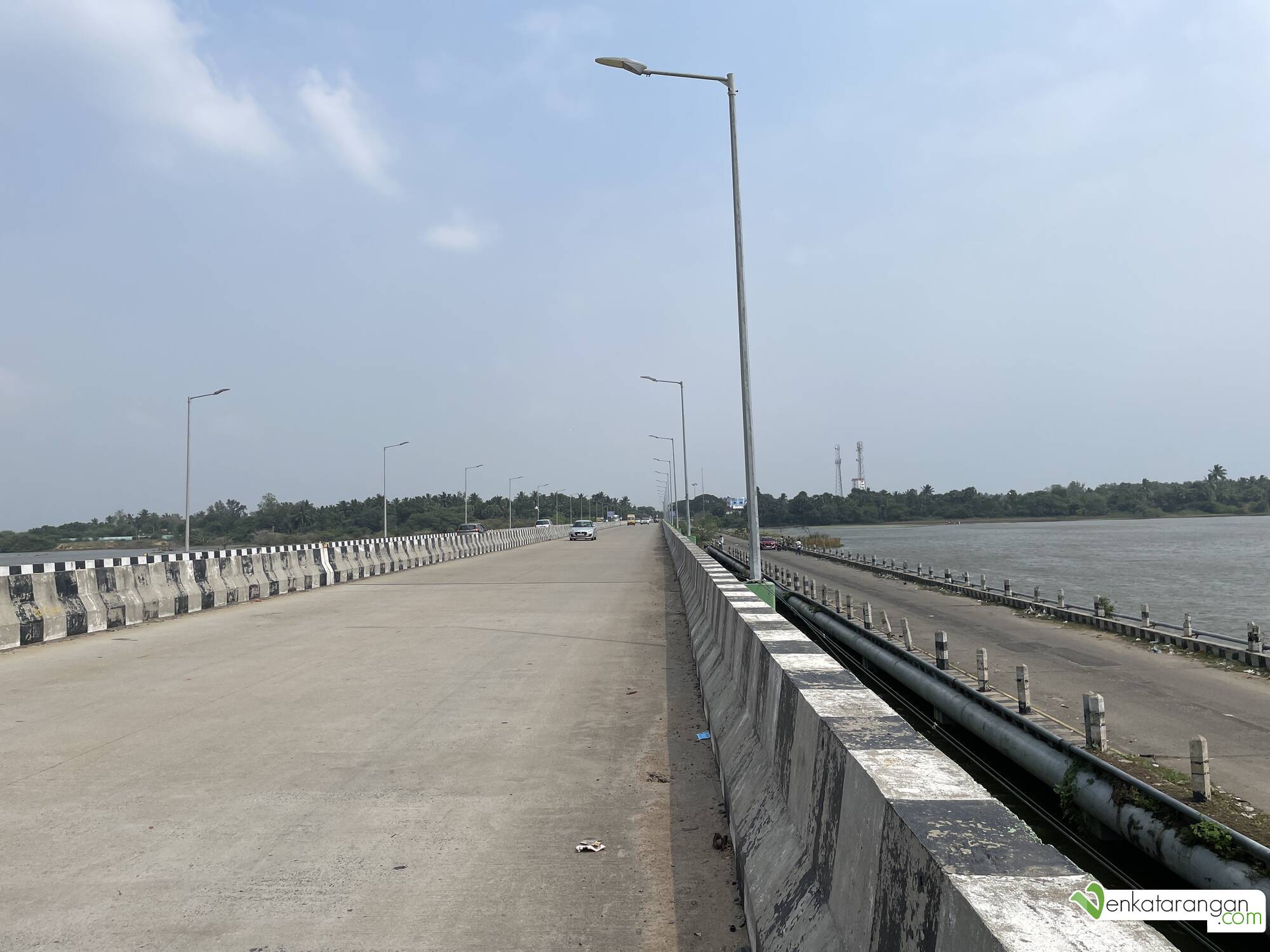 Bridge to reach Alamparai Fort